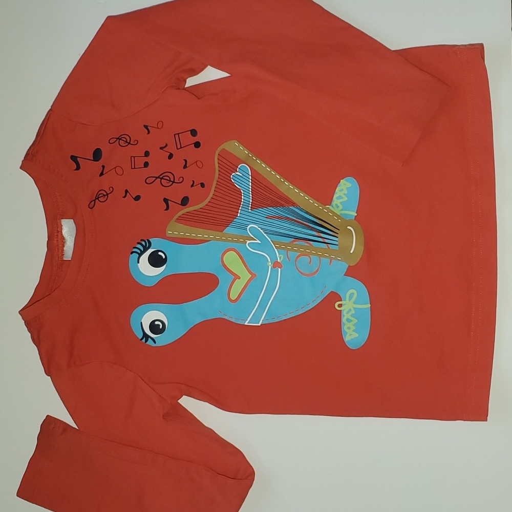 Hanna Andersson red musical note and harp long sleeve love monster shirt.